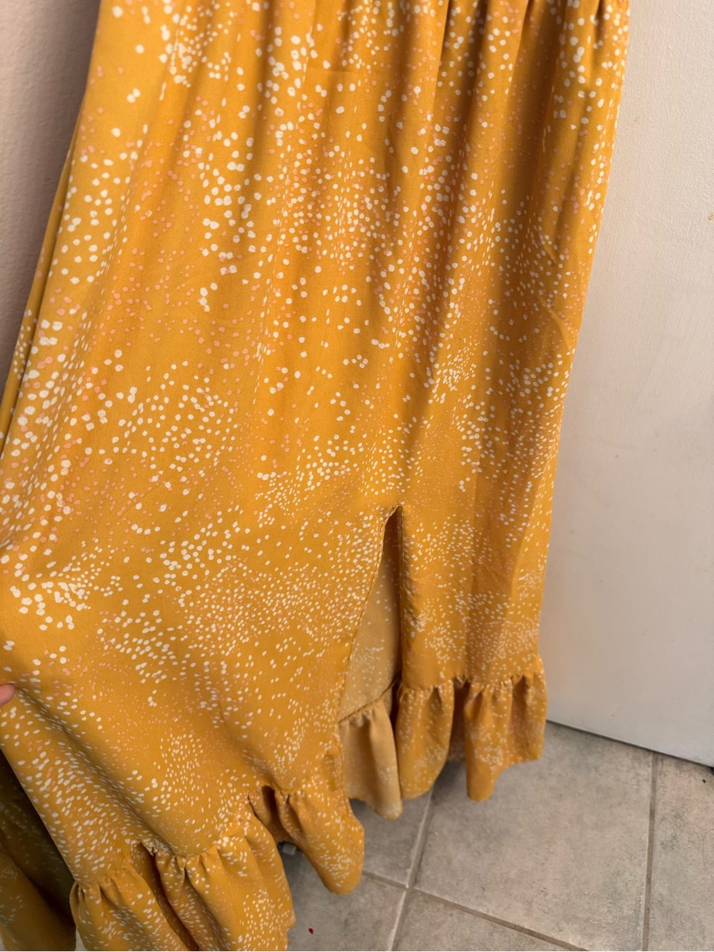 Express Mustard Dot Ruffle-Sleeve Midi Dress - Picture 3 of 6